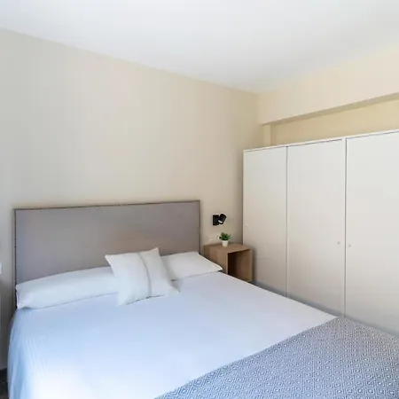 Housing Azabacheria 1a, 1b, 2a, 2b * Леон