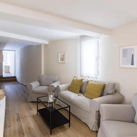 Апартаменты Housing Azabacheria 1a, 1b, 2a, 2b