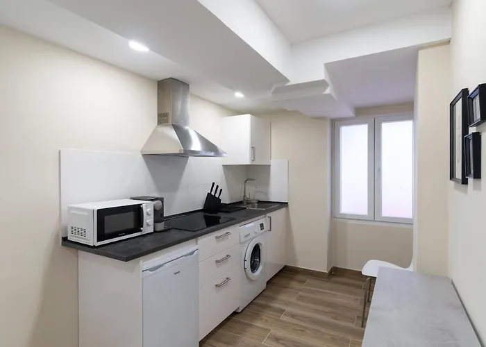 Apartment Housing Azabacheria 1a, 1b, 2a, 2b *