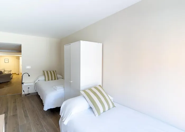 Housing Azabacheria 1a, 1b, 2a, 2b *